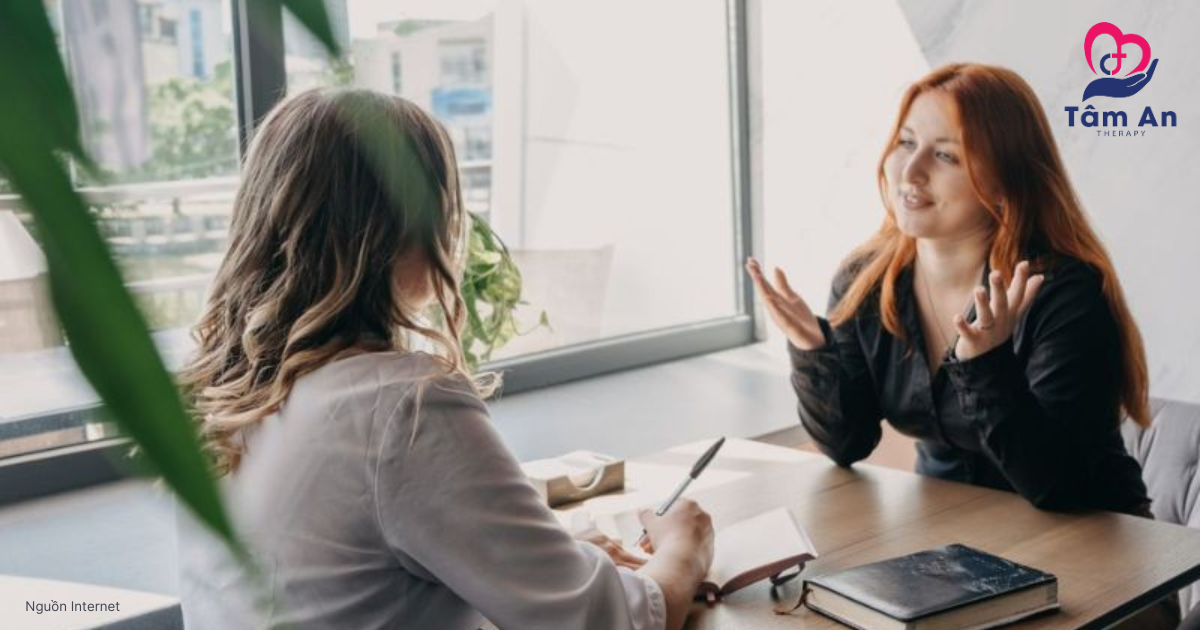 Các nguyên tắc cơ bản trong tham vấn tâm lý trị liệu: Nói chuyện trực tiếp và riêng tư
