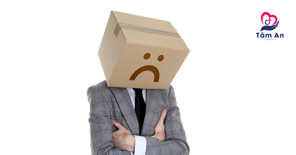 Đây là lý do vì sao gaslighting được xem là một hình thức bạo hành tinh thần nguy hiểm, nhưng lại rất dễ bị bỏ qua.