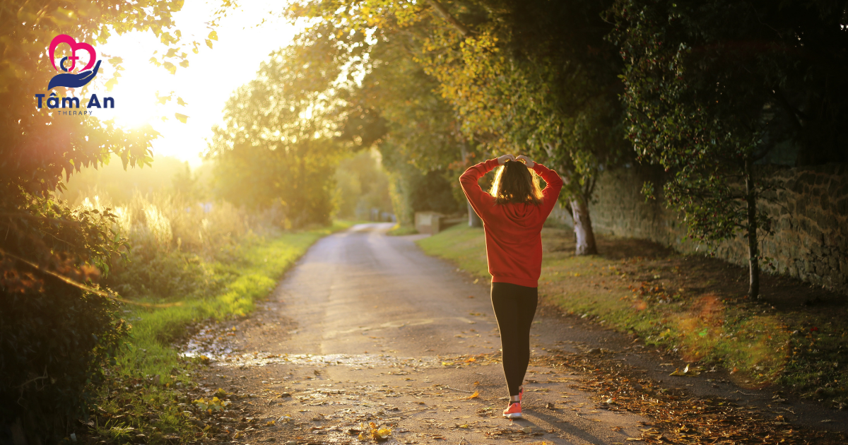 Không có gì chữa lành nhanh chóng hơn khi bạn quyết định yêu thương chính mình!