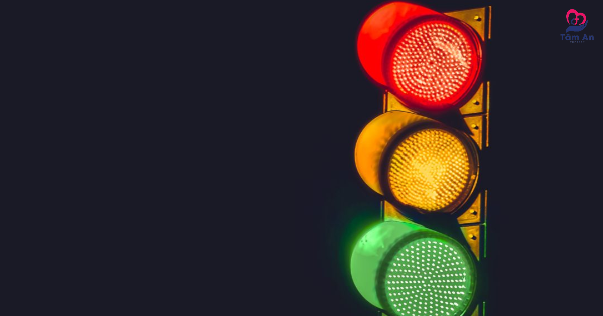 Ba màu cờ - ba mức độ ảnh hưởng tâm lý cần bạn nhận diện yellow flag là gì